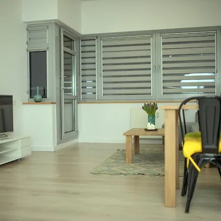 Apartment Topolowa 45m2 Centrum